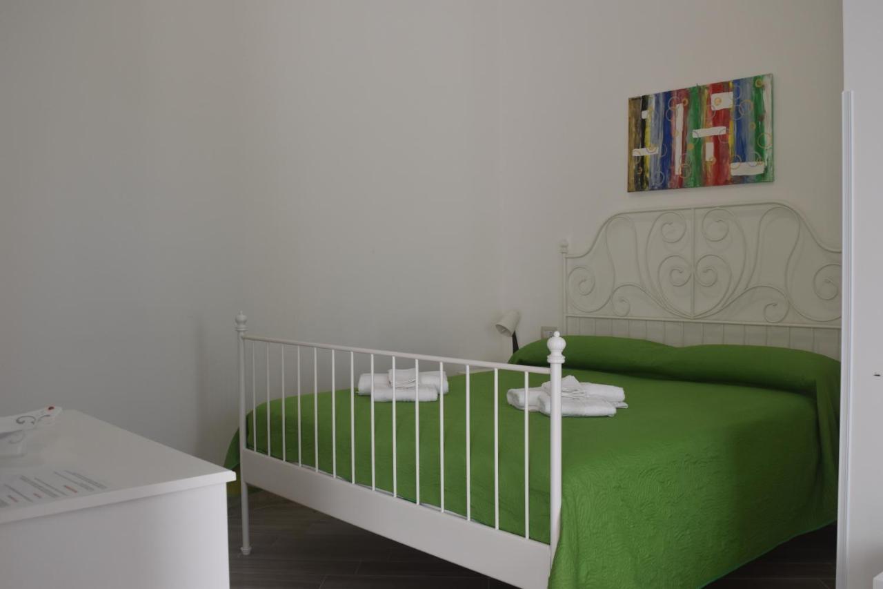 Bed & Breakfast Domus Pepe Scalea Luaran gambar