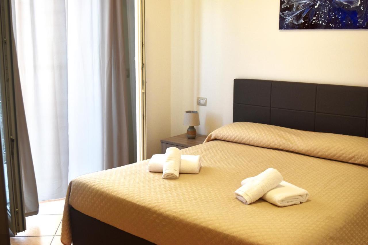 Bed & Breakfast Domus Pepe Scalea Luaran gambar