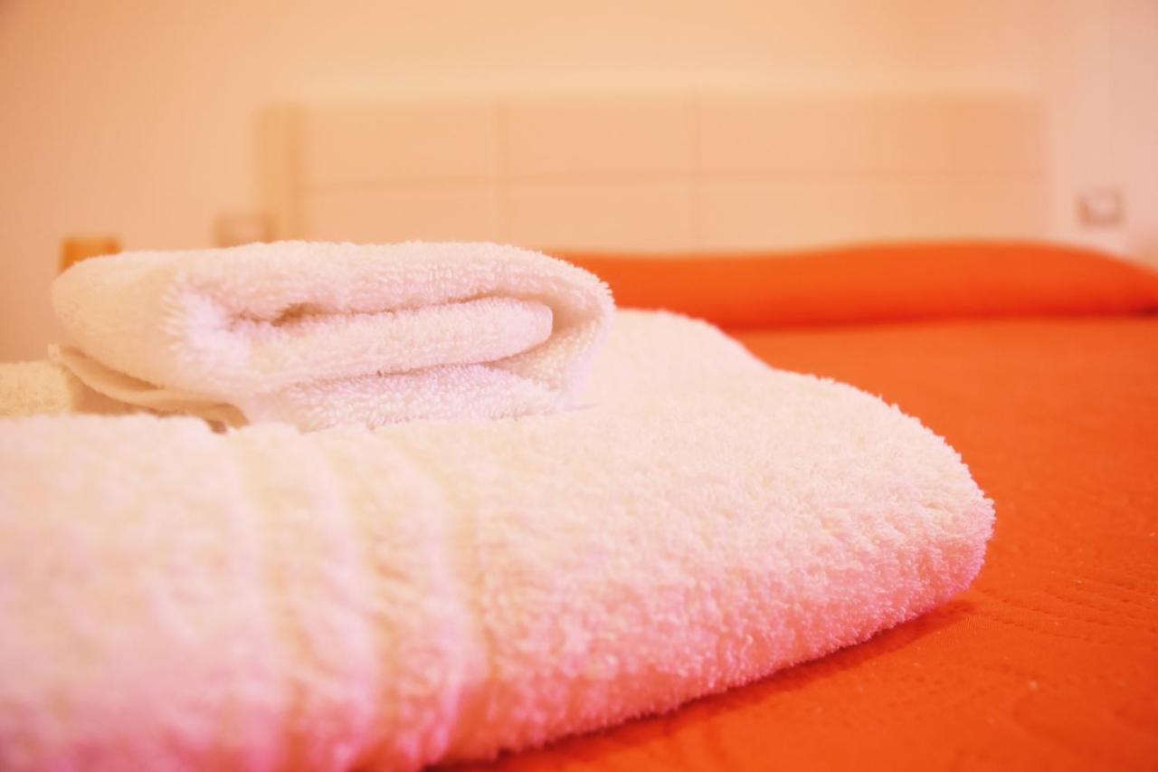 Bed & Breakfast Domus Pepe Scalea Luaran gambar