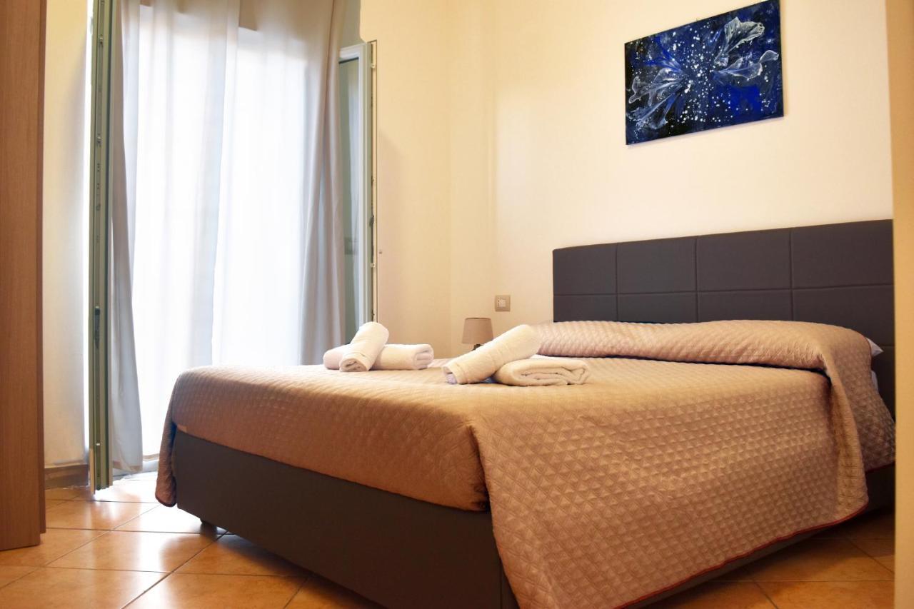 Bed & Breakfast Domus Pepe Scalea Luaran gambar